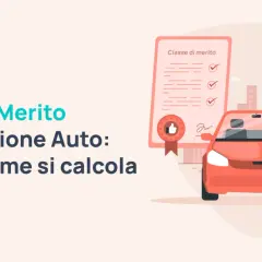 Illustrazione di un'auto rossa con un conducente, accanto a un documento "Classe di merito" che indica la classe di rischio assicurazione.