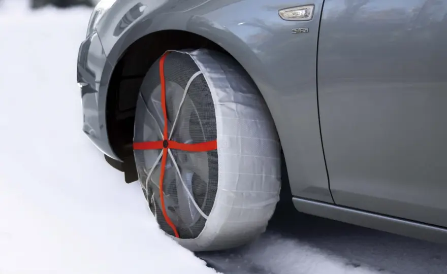 Calze da neve omologate - cosa controllare prima di partire