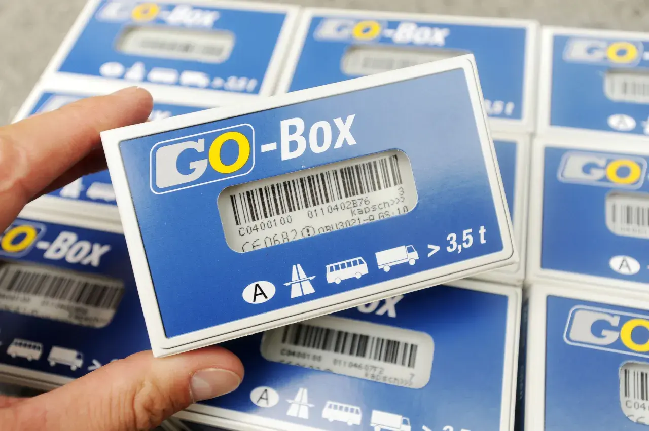 Scatole GO-Box per pedaggio autostradale in Austria, per evitare multe per autostrada Austria senza vignetta.